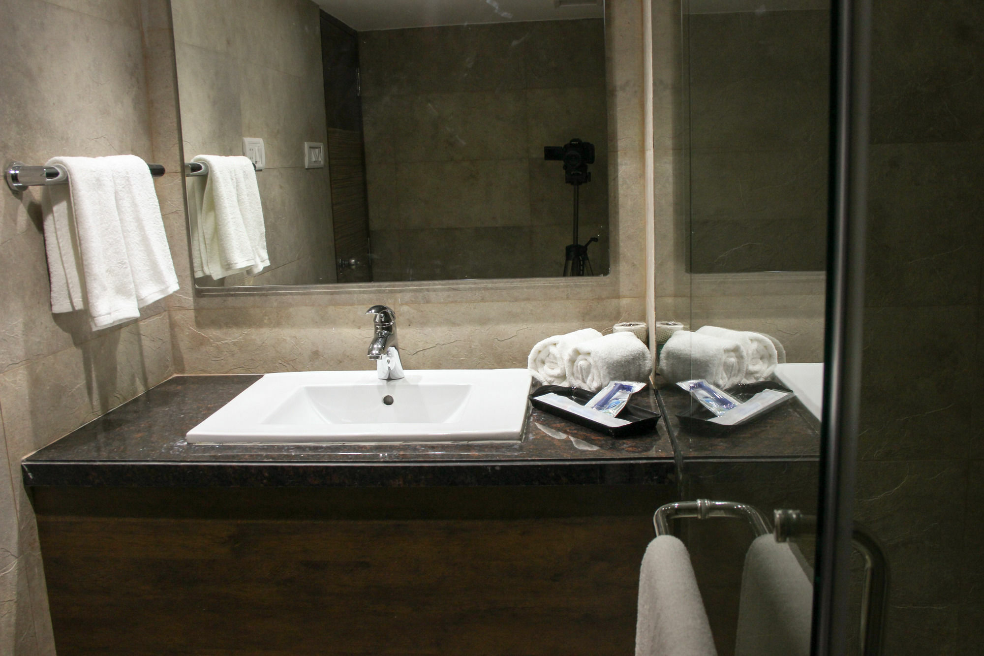 Golden Chariot The Boutique Hotel Bombaj Zewnętrze zdjęcie